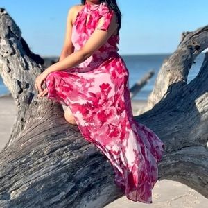 White House Black Market, Size 4, Pink Floral Dress